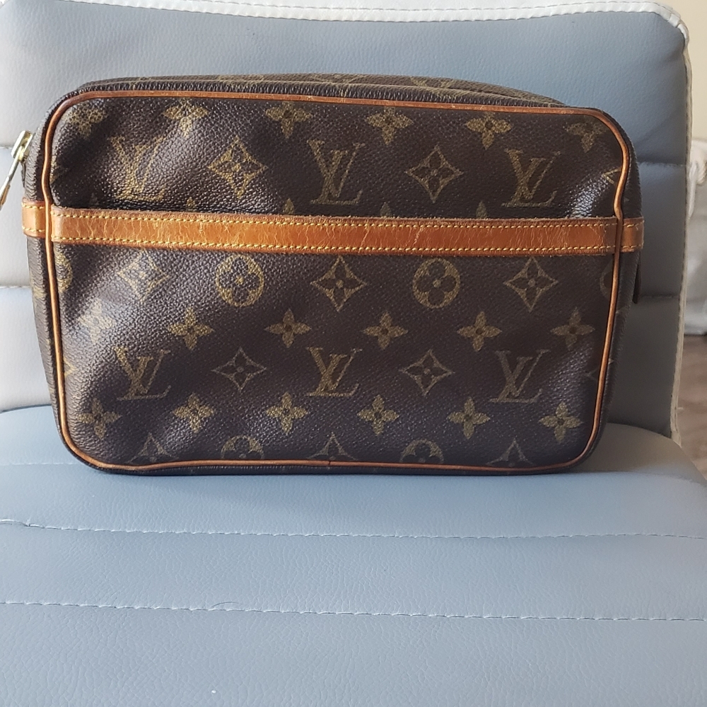 Authentic Louis Vuitton Monogram Cosmetic Clutch Bag